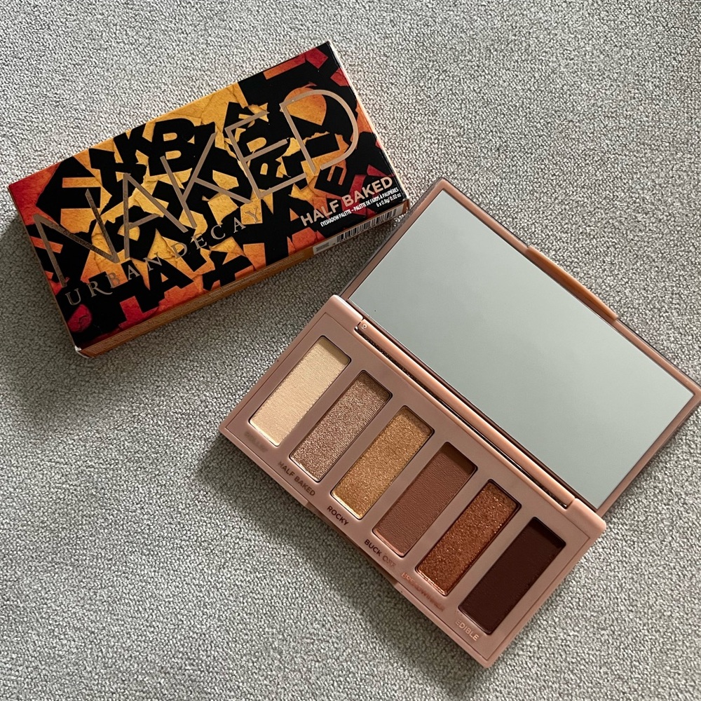 NIB URBAN DECAY Half Baked Mini Eyeshadow Palette